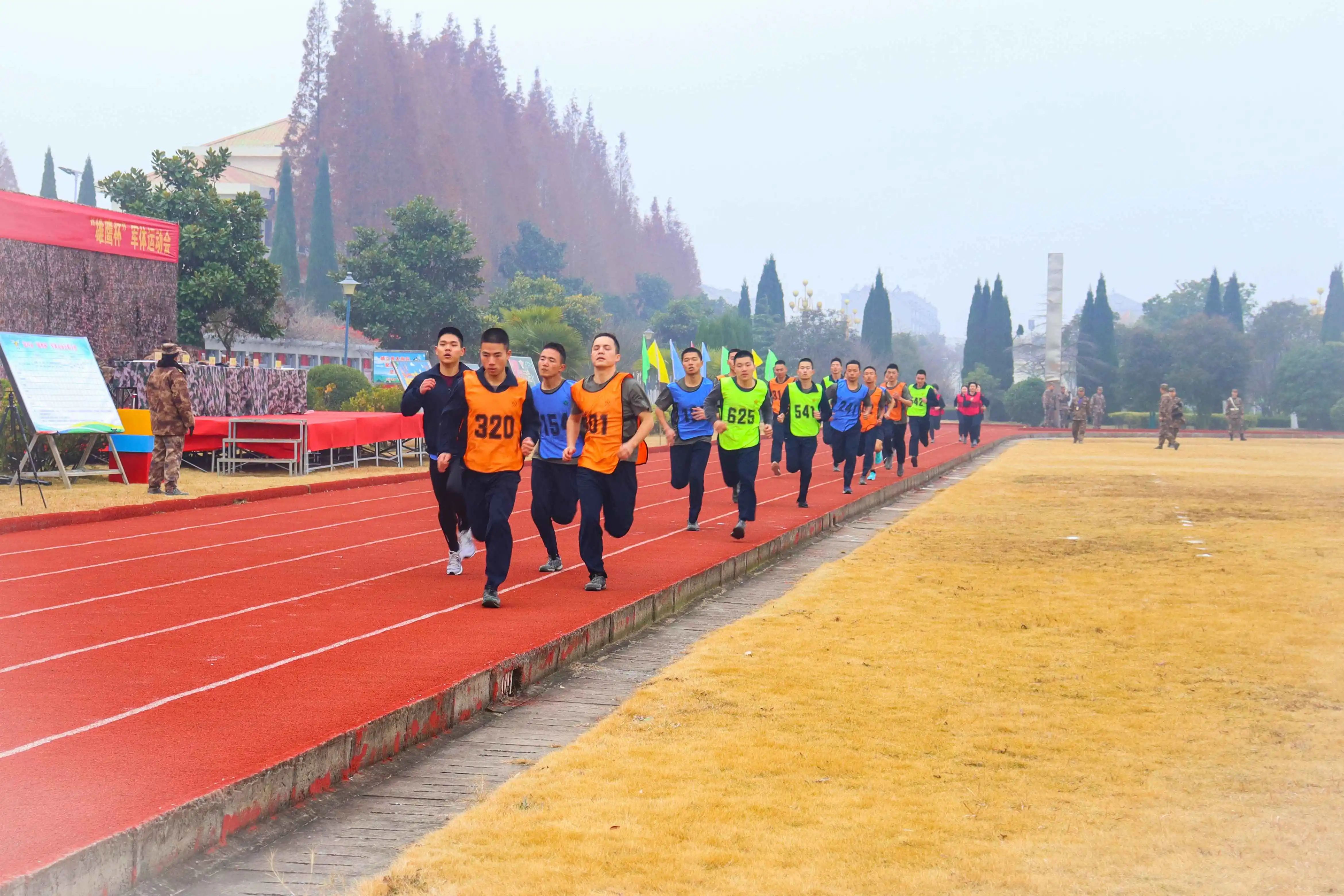 速度与激情超燃片段公路追逐比赛,速度与激情现场直击