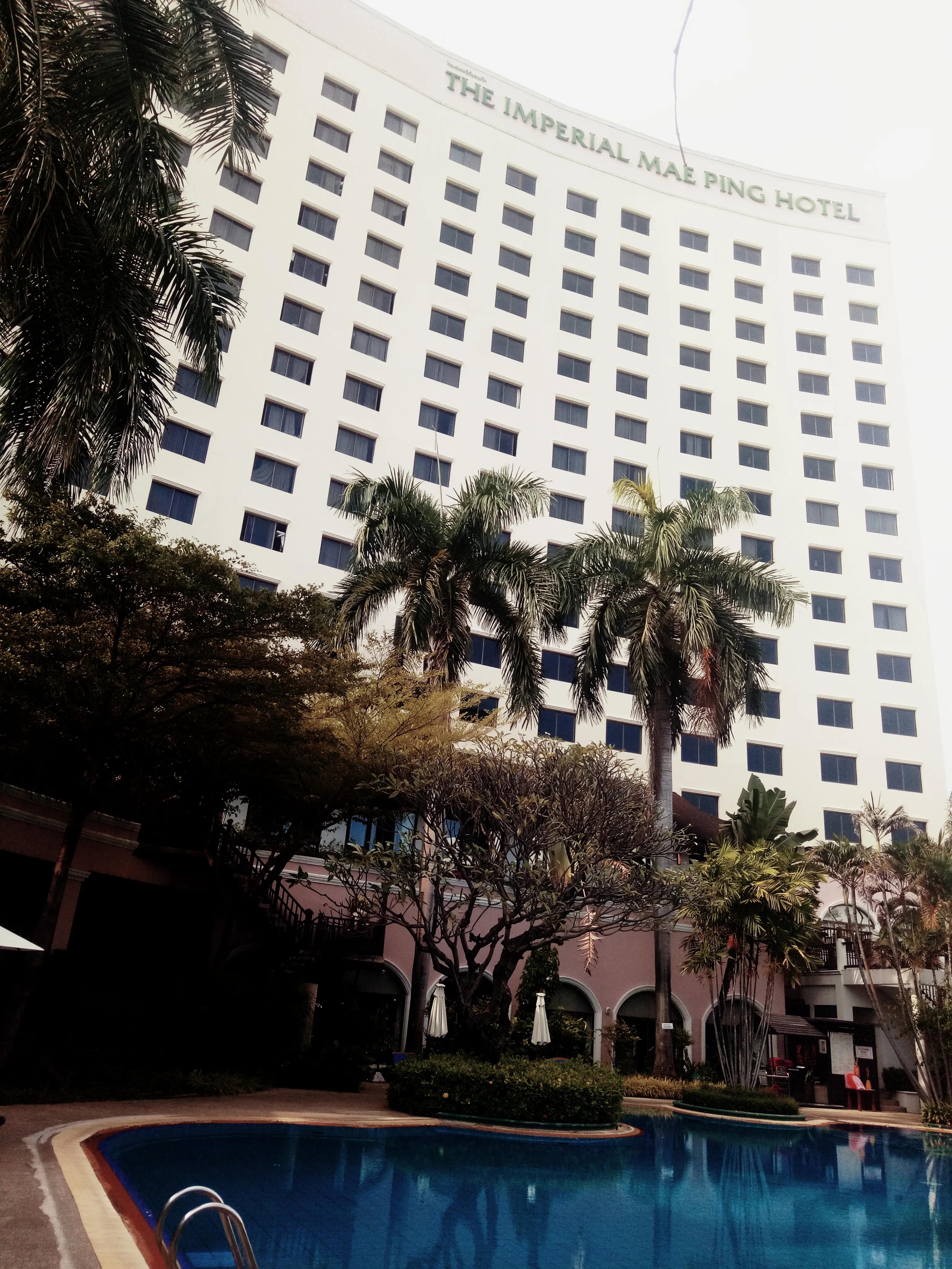 小城的故事总是那么多,小城的故事