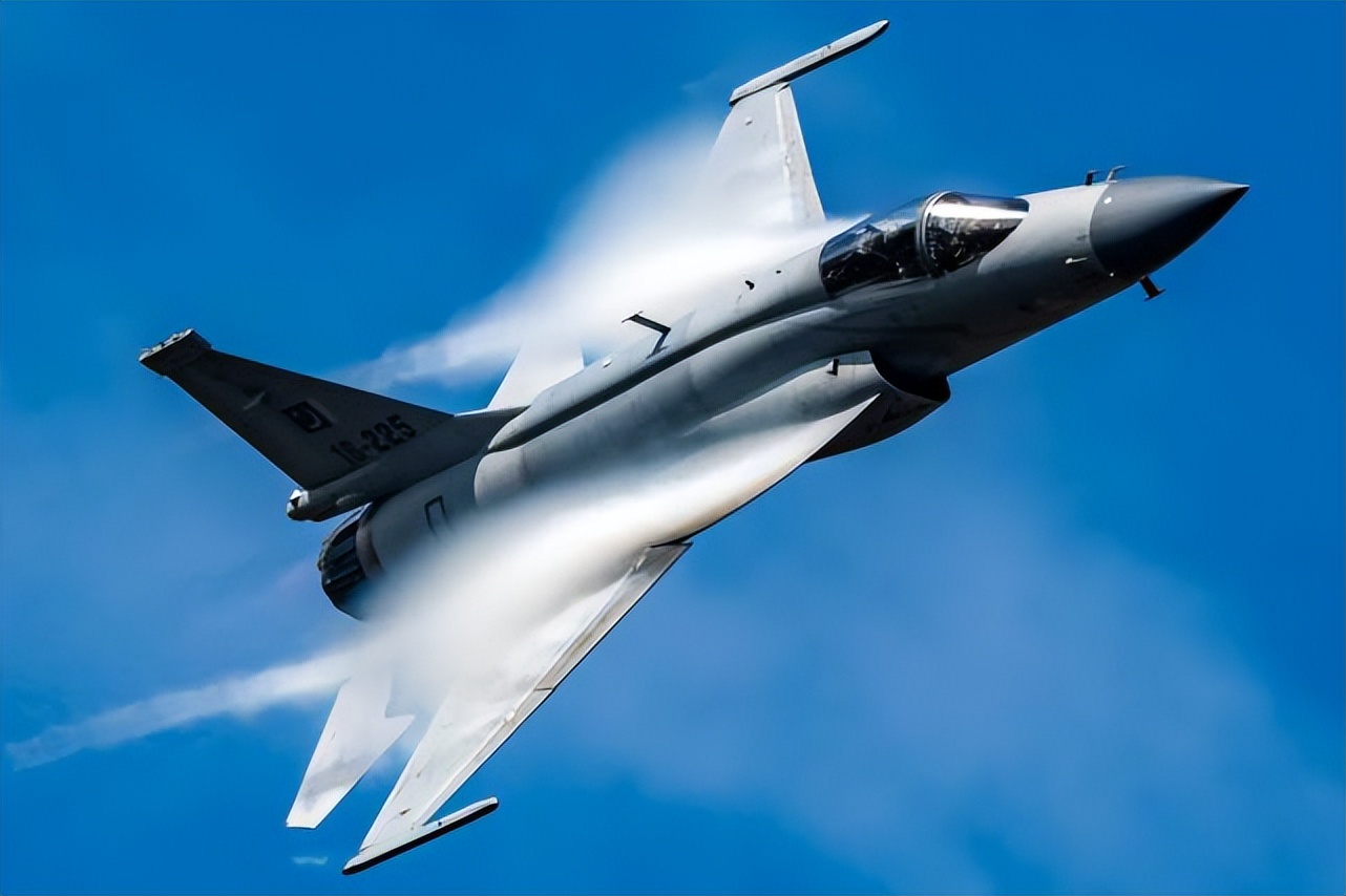 中国出售巴基斯坦多少枭龙,巴基斯坦增购歼10c最新消息