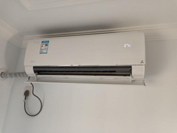 空调启动耗费的电量,格力1.5匹空调一小时耗费多少度电