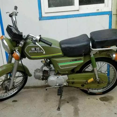 摩托界的天花板川崎,摩托界天花板本田金翼