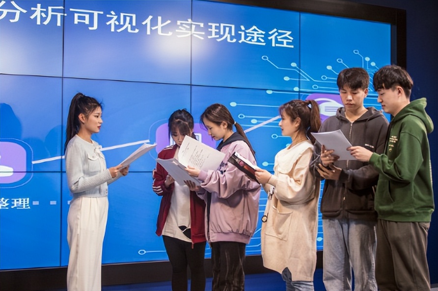 沈阳城市学院连续5年跻身中国顶尖民办大学行列