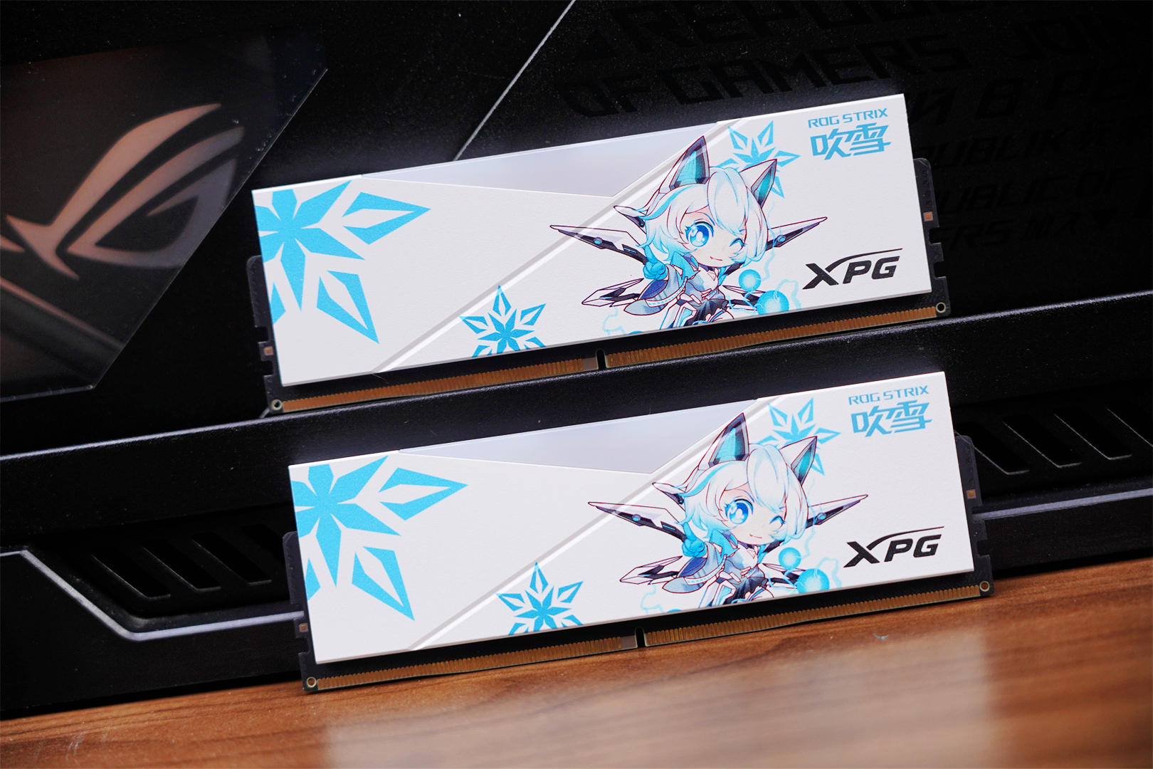 万事俱备，只等40系显卡上市，ROGTHOR1000PLATINUMII电源分享