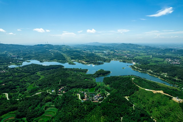 湖北各地级市的城区面积排行,湖北省行政区域划分历史明细