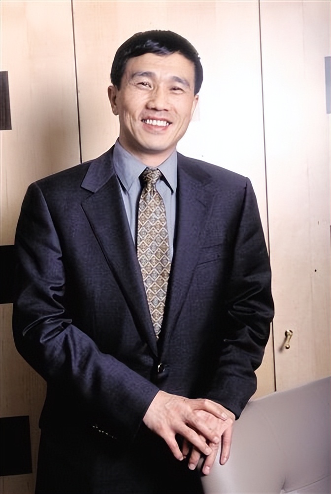 资产千亿的中国富豪,资产有3000亿的首富