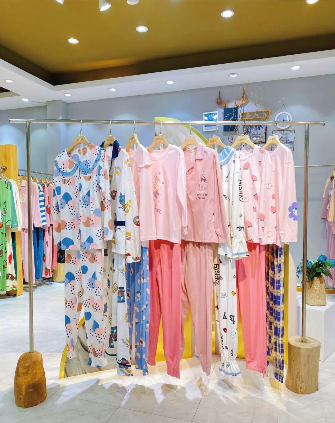 安梦轻奢女装,安梦暖家居服