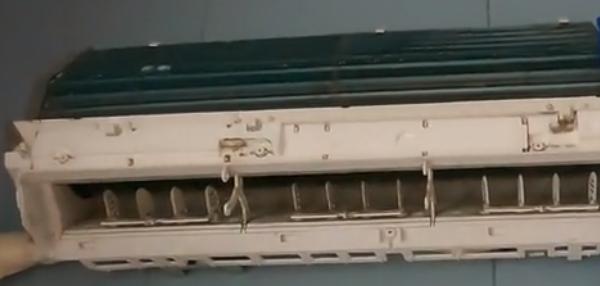 格力小绿园空调怎么拆洗,格力壁挂式空调怎么拆卸清洗