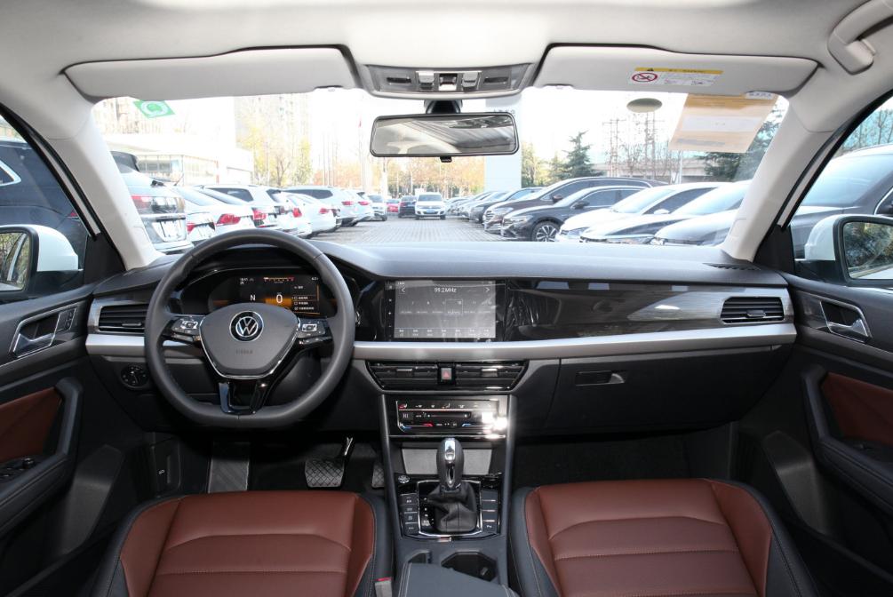 1.2t速腾跟1.4t朗逸哪个值得买,轩逸和朗逸1.4t哪个值得买