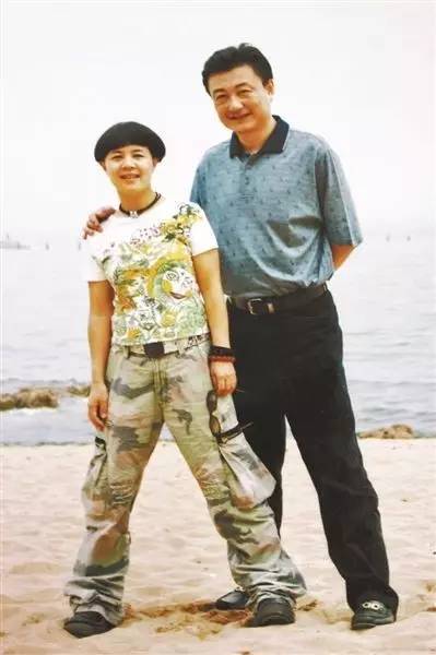 主持人王宁夫妇有孩子吗,央视主持王宁近照曝光