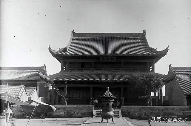 日军日记：路遇逃难的女学生，我将她的腿骨做成了锋利的*刀刺**!