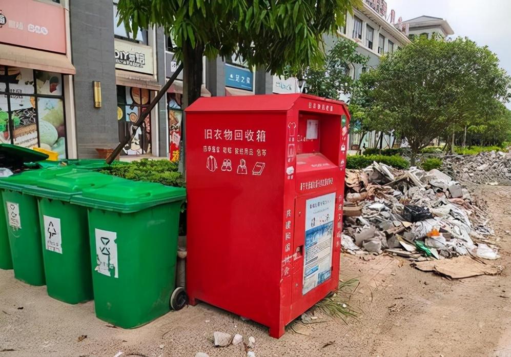 老人捡弃婴考上清华父母认亲,女子捡到弃婴7年父母找到