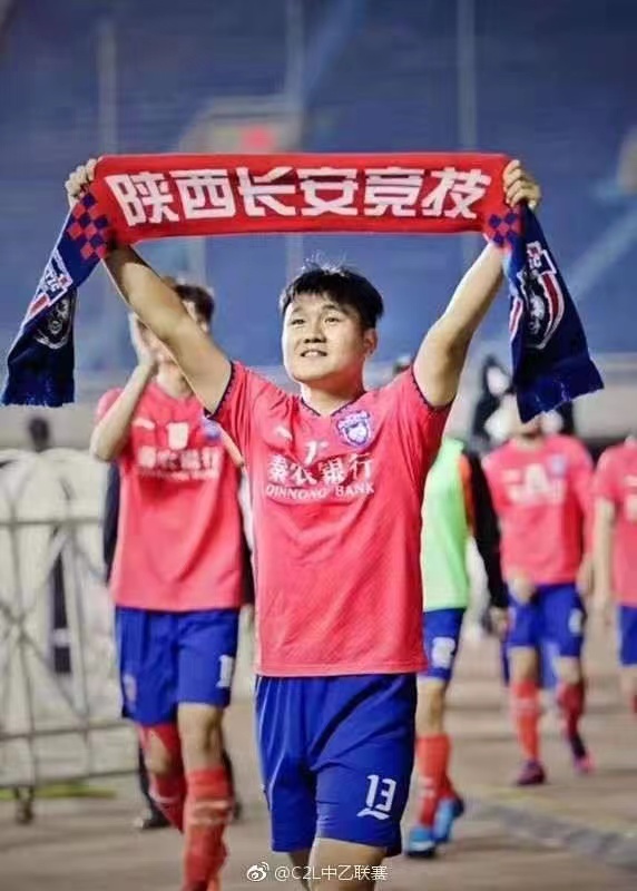 王尔卓足球青训,陕西浐灞足球王尔卓