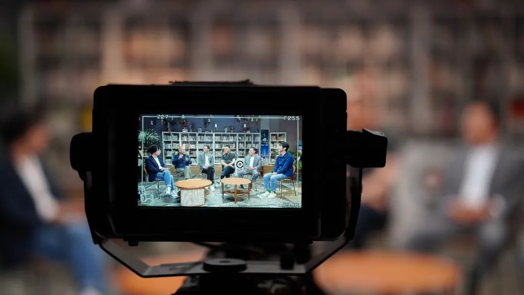 表达者表达视角,表达者的定义是什么