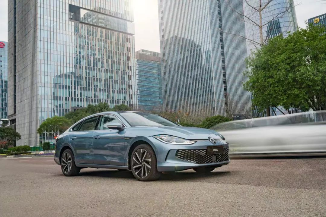 凌渡l2022超辣旗舰版试驾,24款凌渡l酷辣版试驾测评