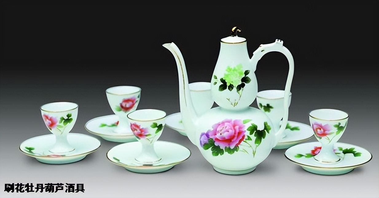 70年代景德镇制瓷真实影像,景德镇老厂瓷精品欣赏