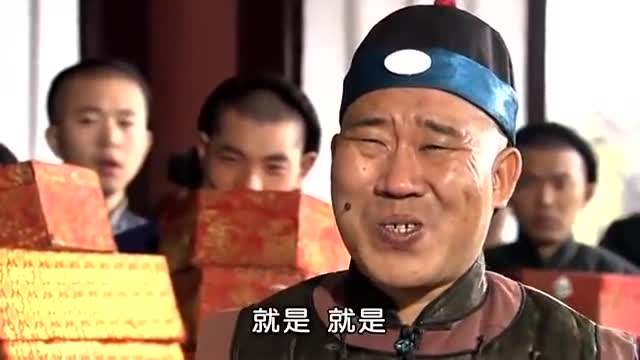 五位长得丑却娶了白天鹅的男星,5位长得丑却娶了白天鹅的男星