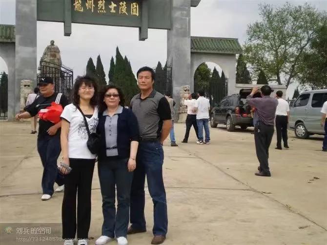 一等功老兵隐姓埋名36年采访,一等功退伍老兵慰问战士