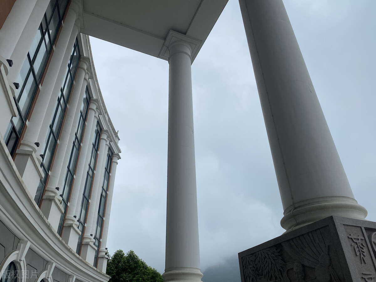 高考分数低的可以报哪些医学院校,高考医学类院校有什么要求