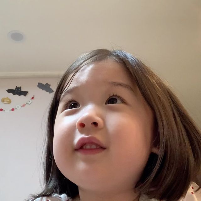 最近超火的可爱小女孩表情包,小女孩可爱萌表情包