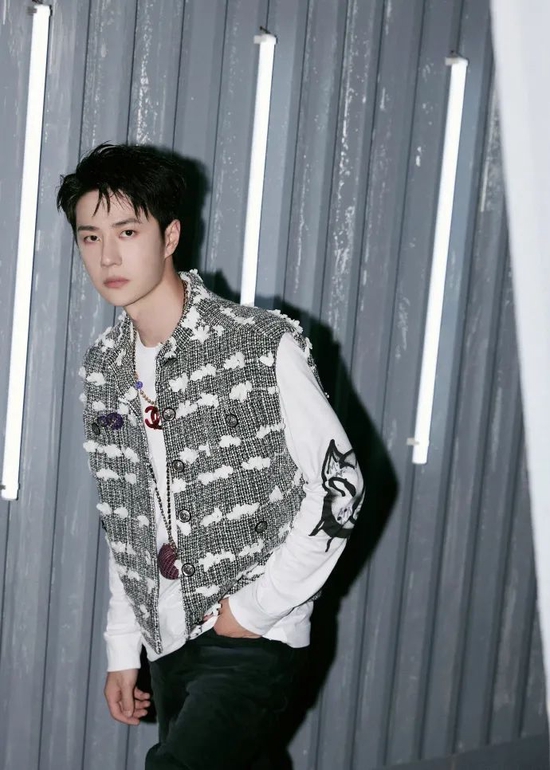 秋日必备穿搭男,冬季马甲穿搭高级感