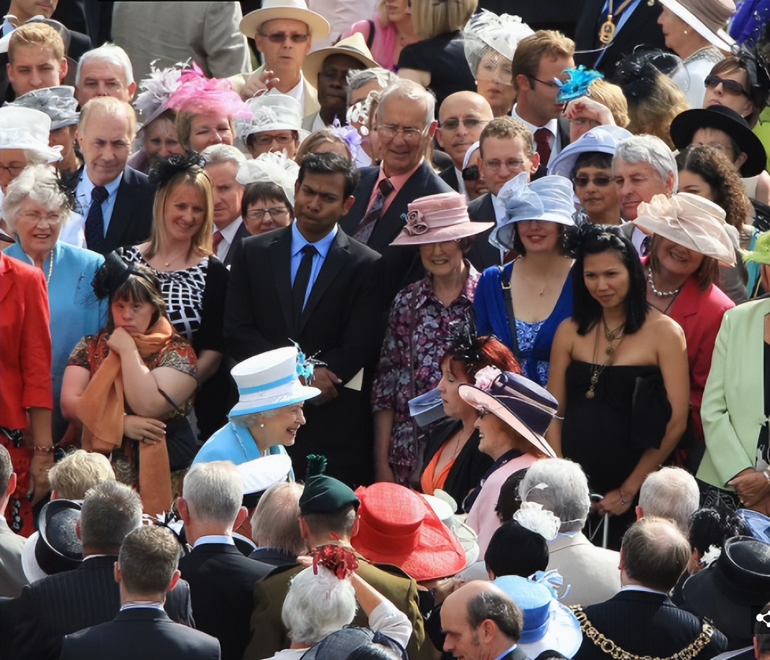 登基70周年！每年一张照片带你回顾女王的传奇人生