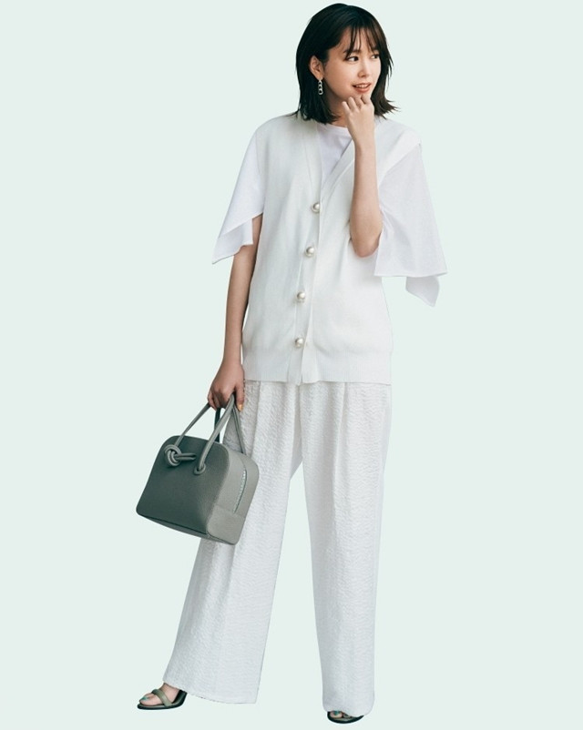 黑白色怎么搭配才好看,黑白色如何搭配出高级感