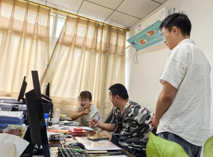 父母健在哥哥成年可以当监护人吗,哥哥可以作为弟弟的监护人吗