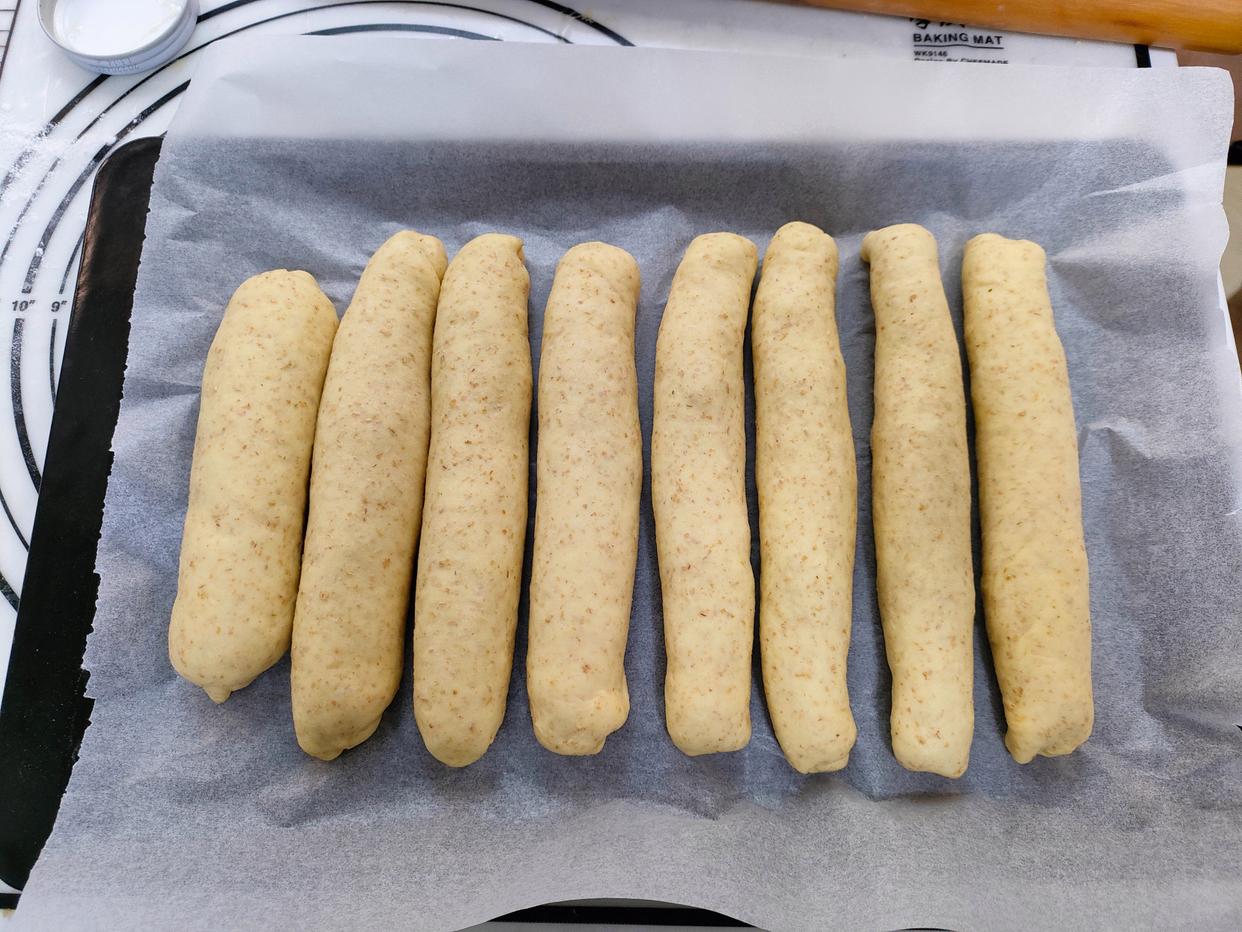 减肥粗粮面包主食推荐,无油无糖减肥粗粮面包