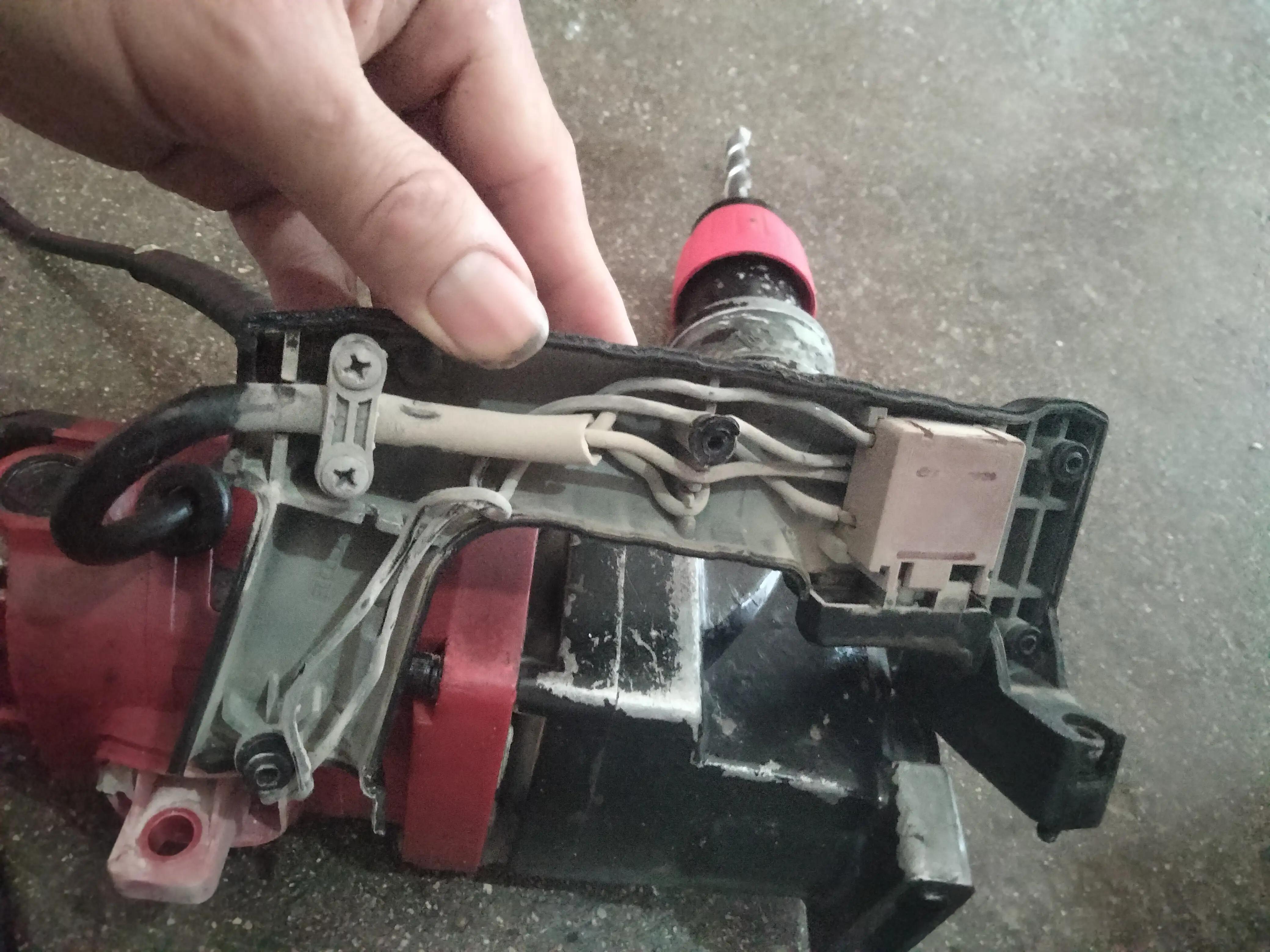 26型电锤正反开关怎么拆,电锤开关四个接头怎么接