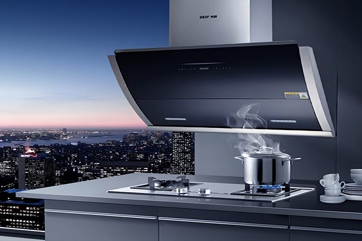 美的油烟机自动开关机怎么维修,油烟机维修有电不转