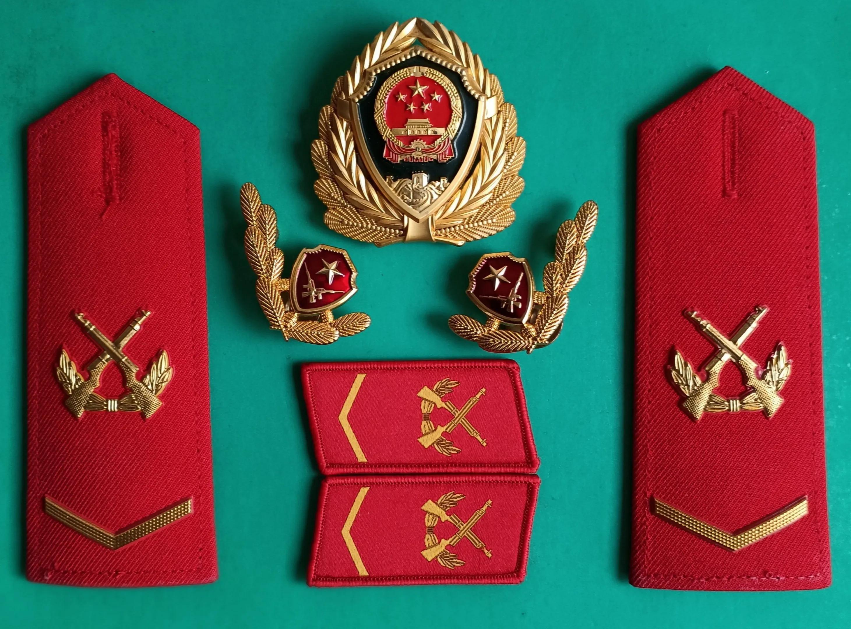 毛启国：*警武**07式警衔肩章图鉴