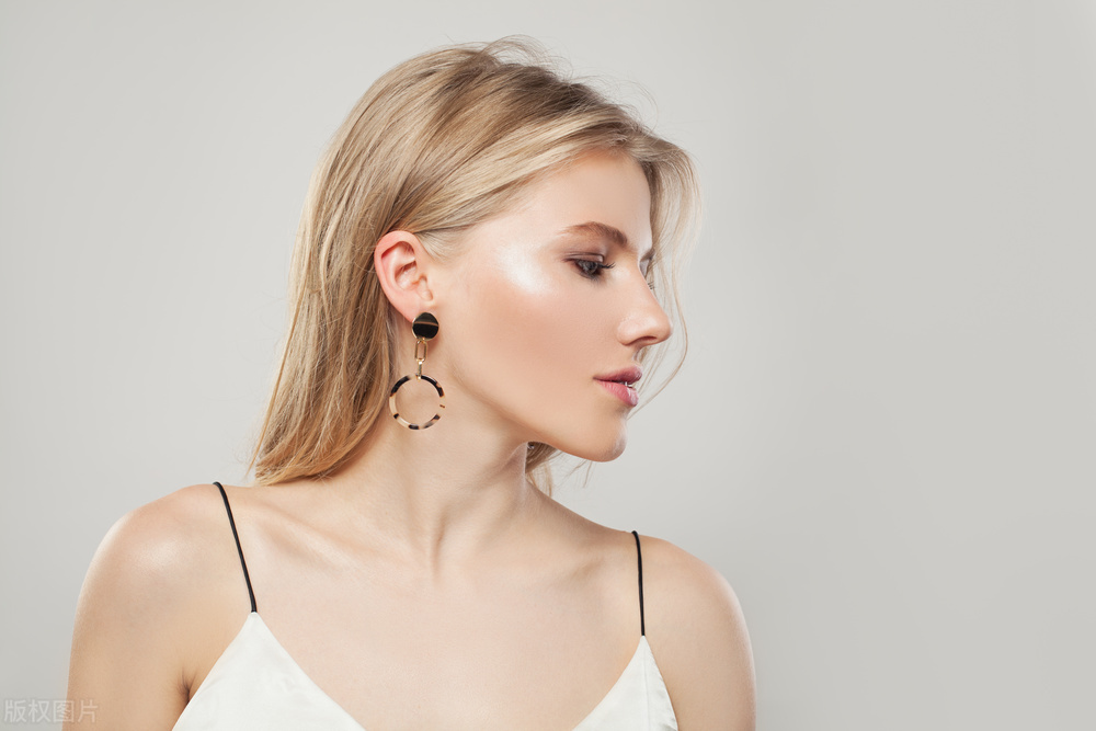 如何零基础成为真正的化妆师,怎么样成为一名优秀的化妆师