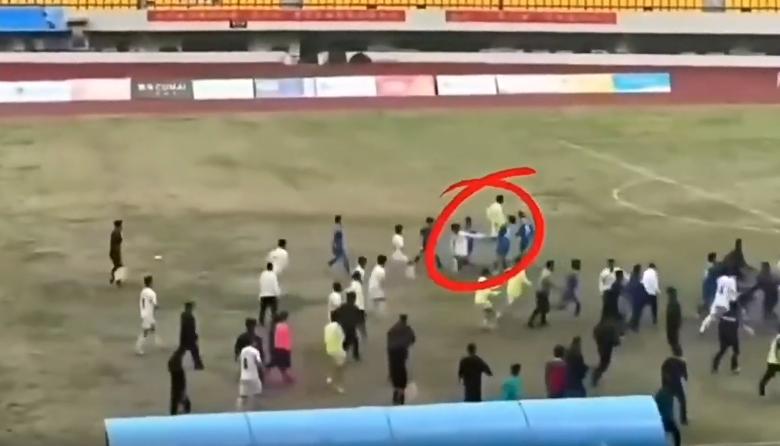 中国足球发生过什么事,中国近年来足球惨败历史