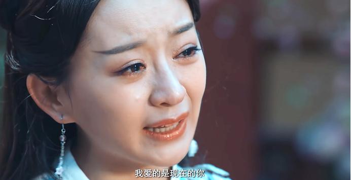 43岁还在演纯情少年?糊了的“花弄影”,为何沦为烂片主角?