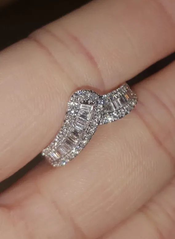 还有哪些适合情人节的钻戒,情人节钻戒推荐图片