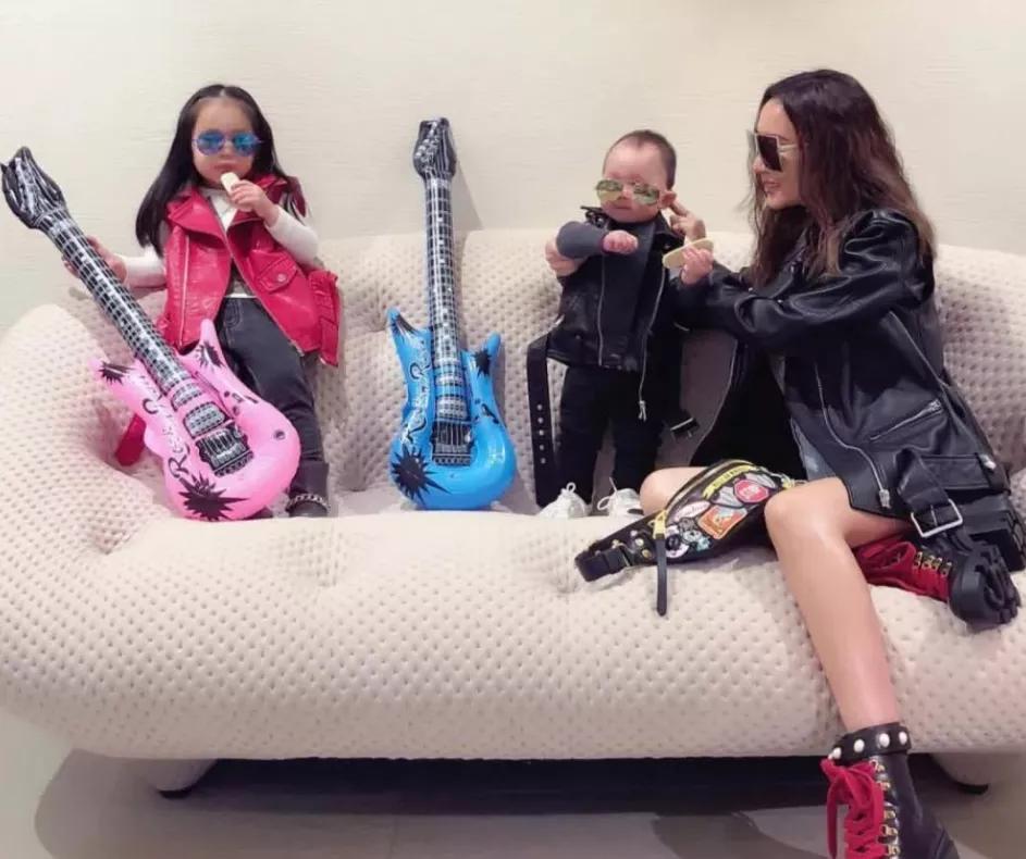 跟风买了这几个网红用品,跟风买直排沙发