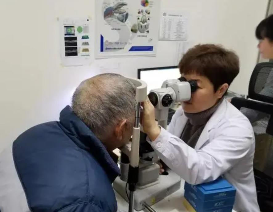 视网膜激光治疗后会修复吗,视网膜光凝手术副作用