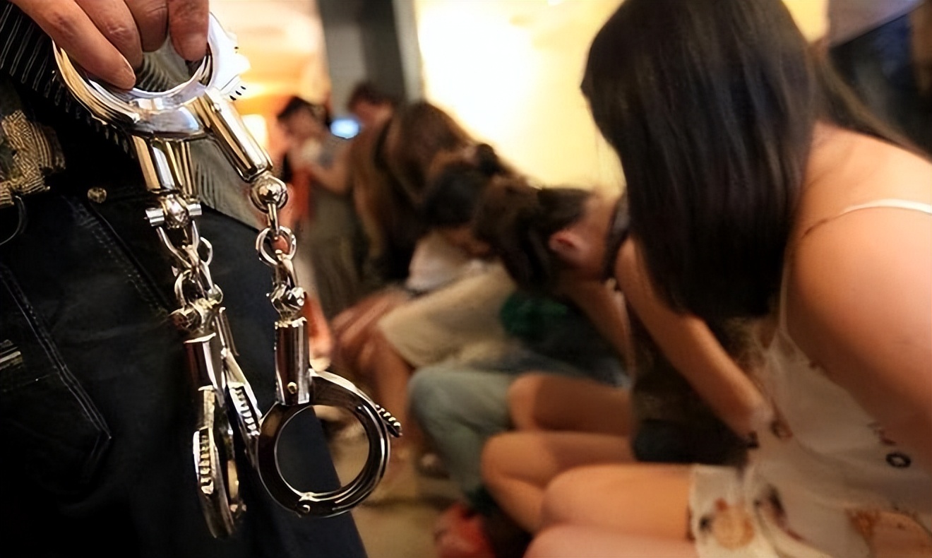 女子卖淫两年被捕挣几百万,卖淫两年挣500万事件