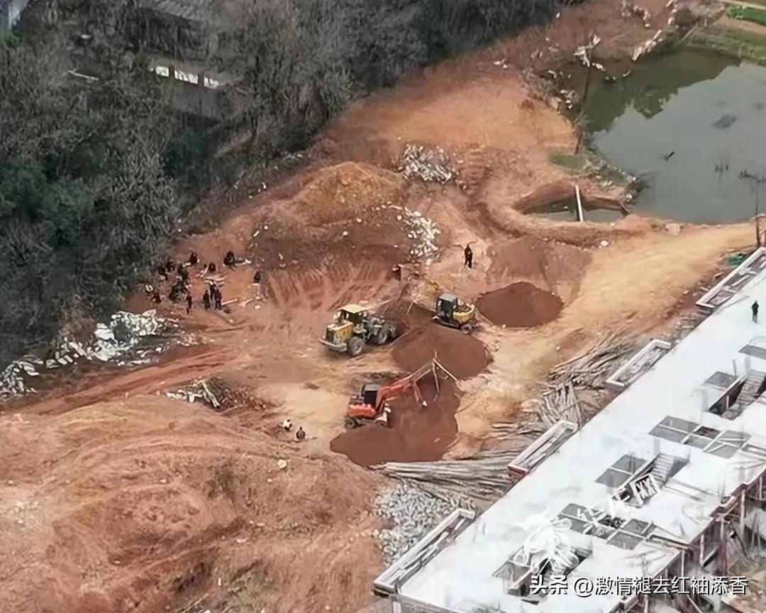 胡鑫宇失踪案全过程监控,胡鑫宇失踪案监控修复视频