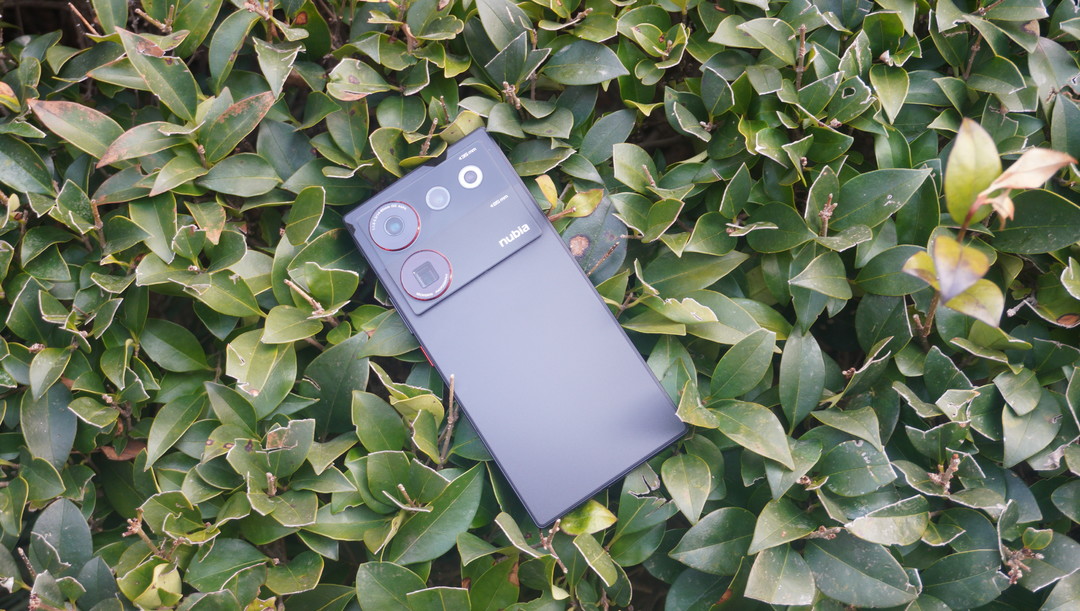 努比亚z50ultra对比其他全面屏手机,努比亚z50ultra全面屏有什么优势