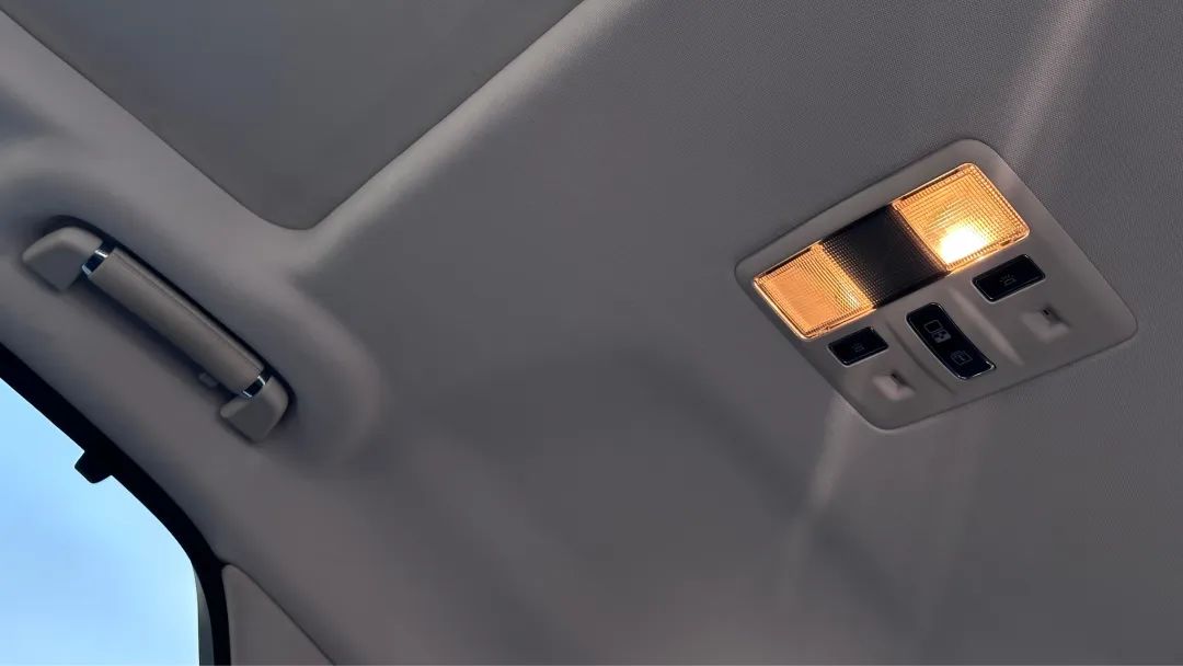 捷豹xjl内饰翻新出售价格,捷豹xjl汽车翻新改造全过程