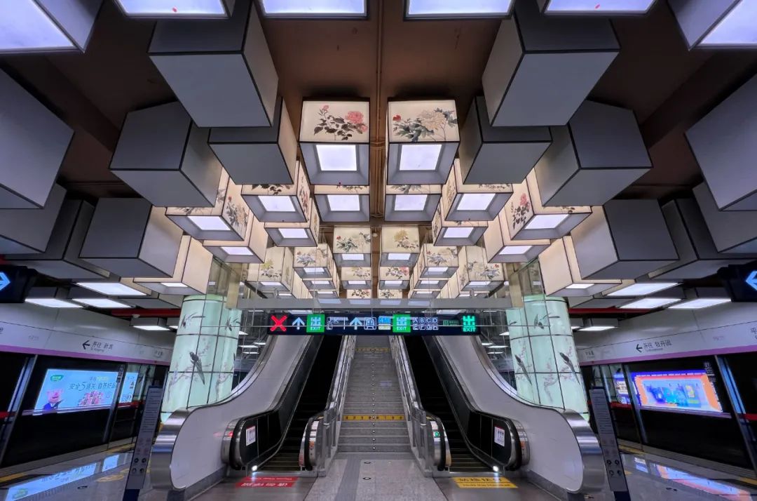 最美地铁站打卡,最美的地铁站是哪里