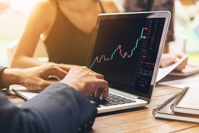 期货交易稳定盈利本质,股票盈利是什么水平