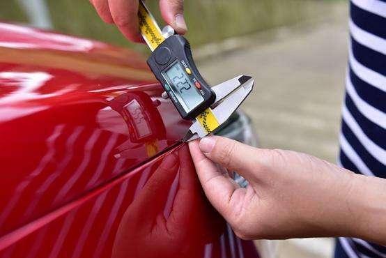 车前发动机盖怎么开启,各种车型发动机盖怎么打开