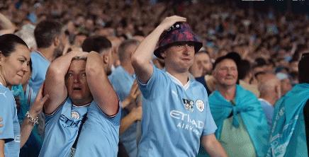 1-0夺冠，新王诞生！曼城狂欢：20天夺3冠，多人喜极而泣