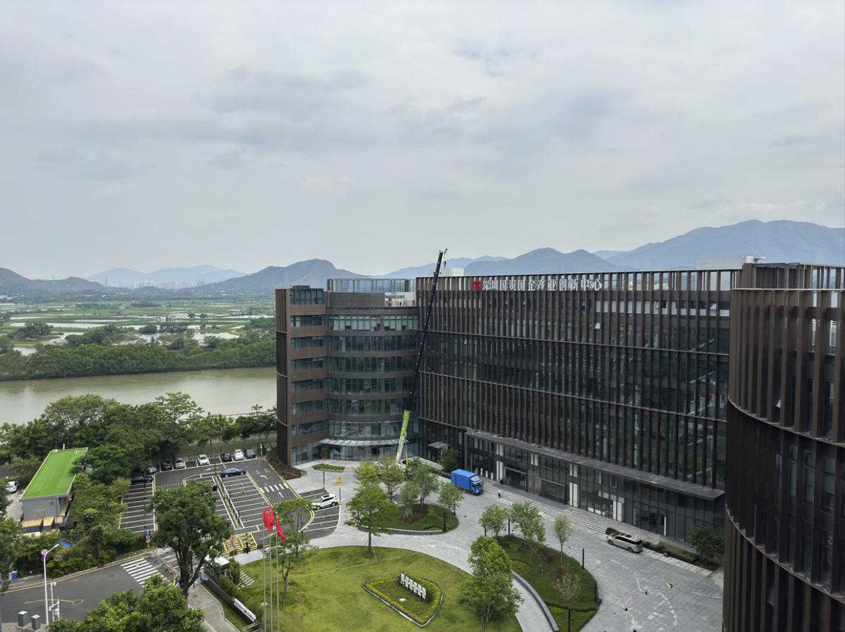 iPhone14ProMax评测：一个灵动岛的“*局骗**”