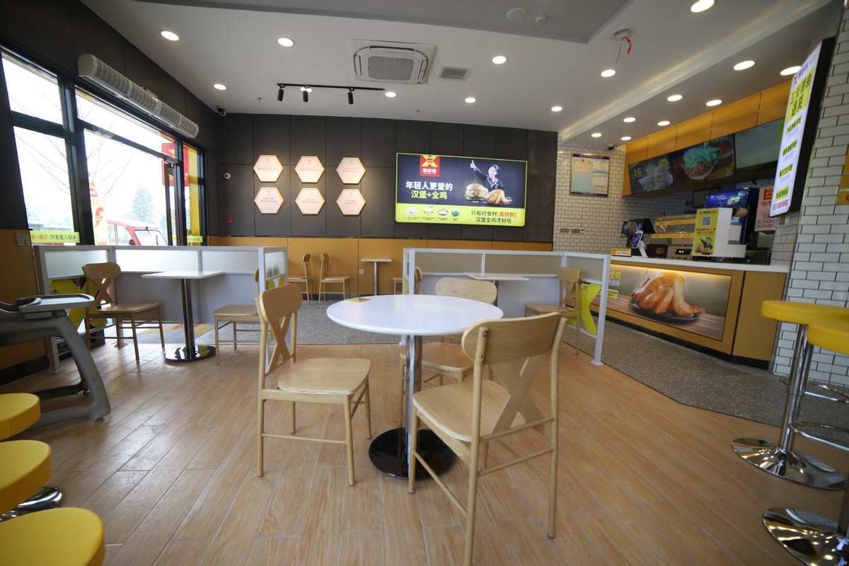 享哆味获“2022中国餐饮金饕奖”十大最受欢迎炸鸡汉堡品牌殊荣