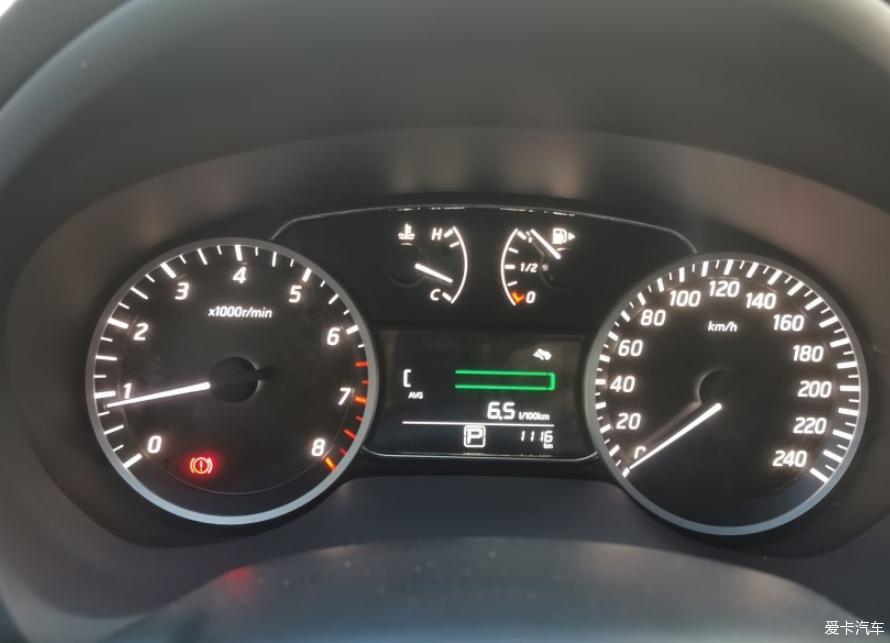 轩逸经典自动豪华2021落地多少钱,22款轩逸经典豪华天窗