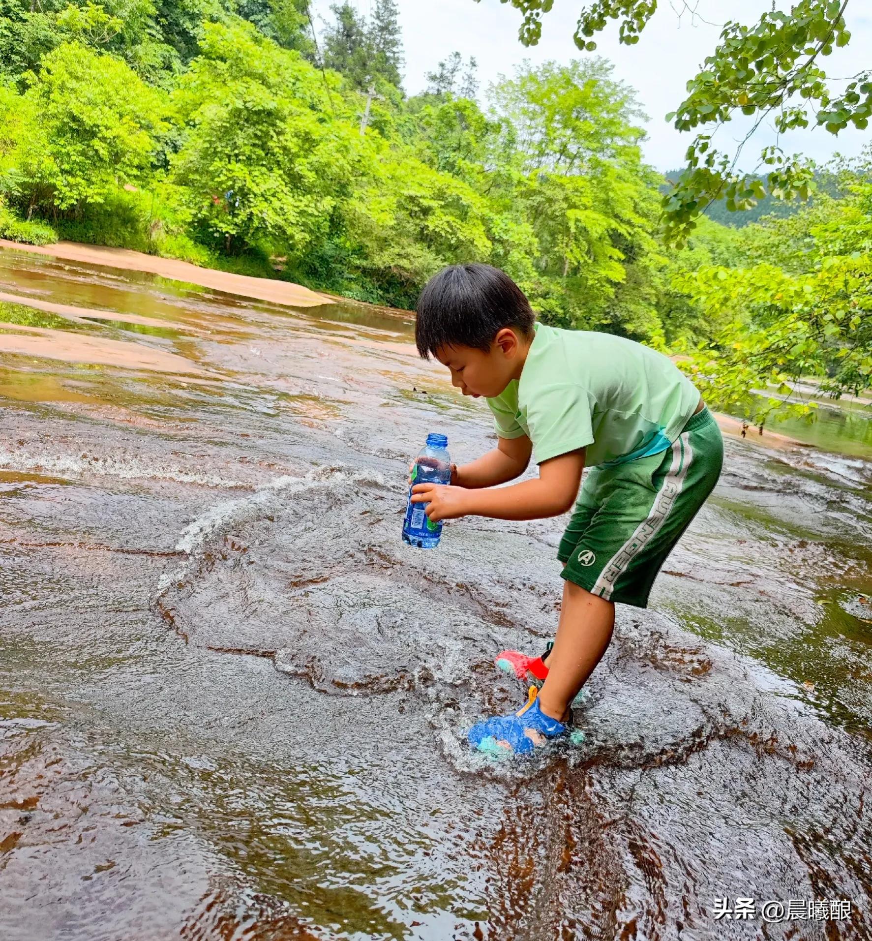 夏天的时候去天台山玩可开心了,暑假邛崃天台山旅游攻略