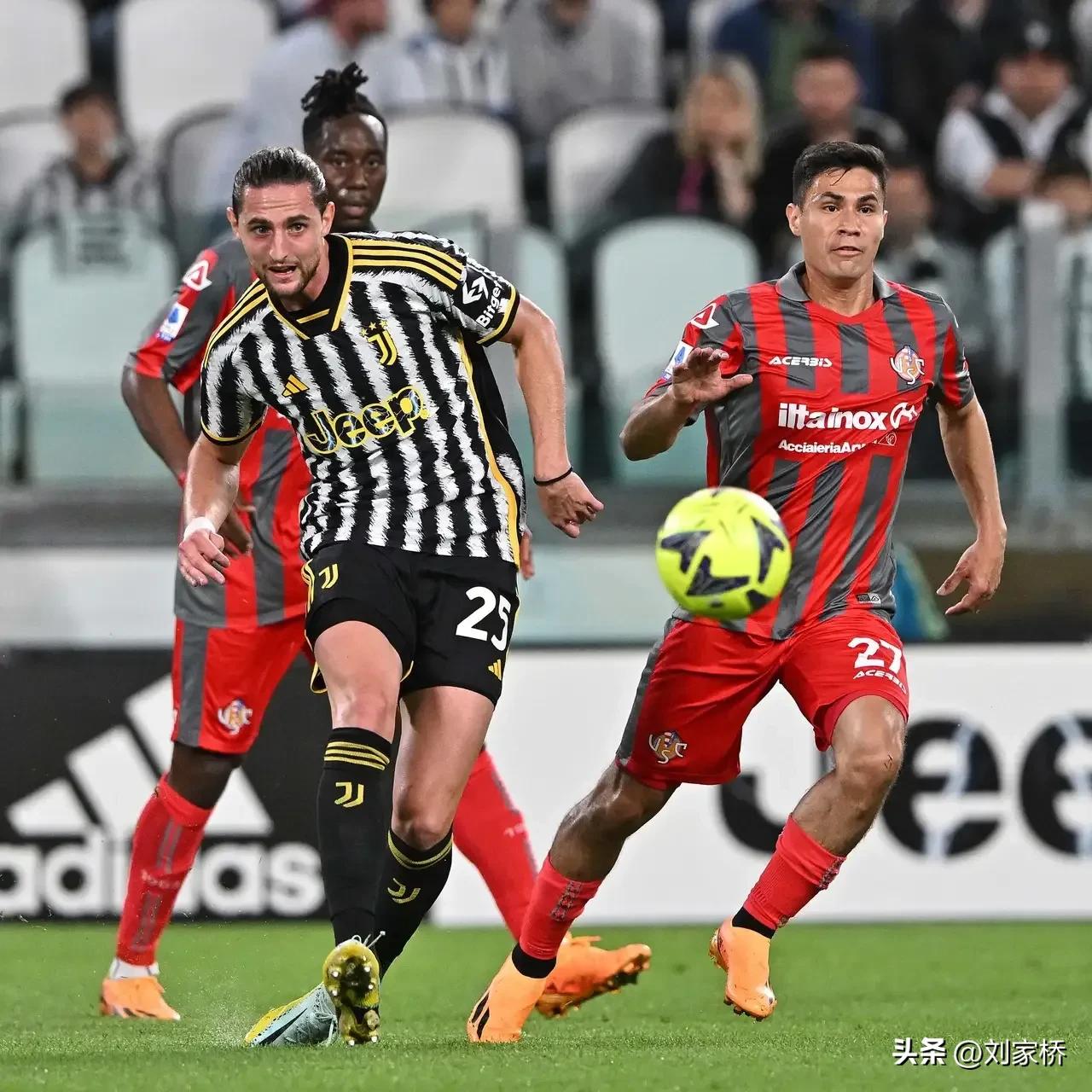 曼联转会尤文,向左走向右走有结局吗